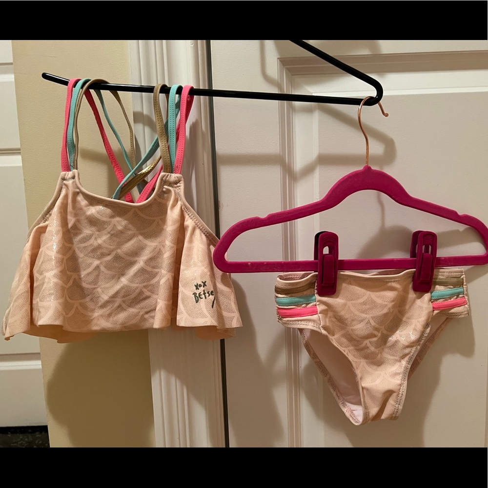 Betsey Johnson Girl’s 2 piece swimsuit